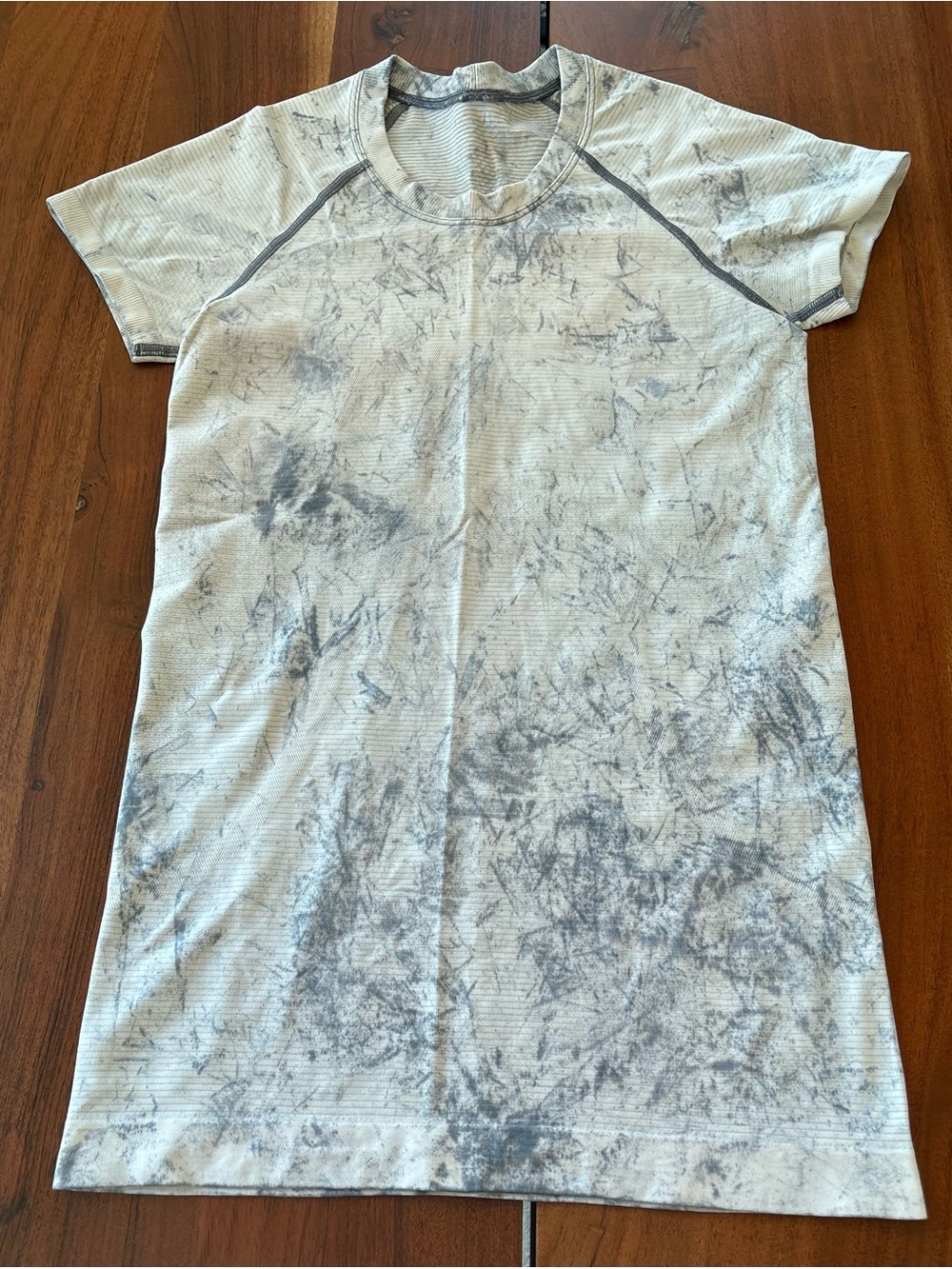lululemon athletica Short Sleeve Tee Dress - White & Gray Tie-Dye